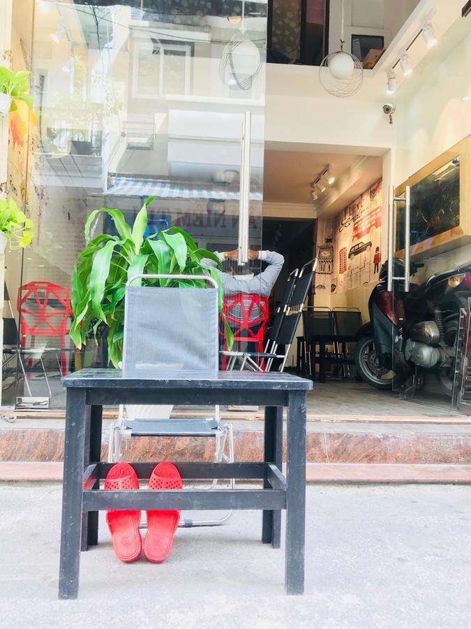 The Lily Hostel & Coffee Ho Chi Minh City Exterior photo